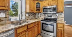 906 Pine Crest Avenue, Kearney, MO 64060
