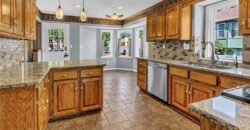 906 Pine Crest Avenue, Kearney, MO 64060
