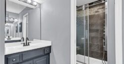906 Pine Crest Avenue, Kearney, MO 64060