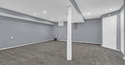 906 Pine Crest Avenue, Kearney, MO 64060