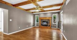 906 Pine Crest Avenue, Kearney, MO 64060