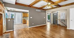 906 Pine Crest Avenue, Kearney, MO 64060
