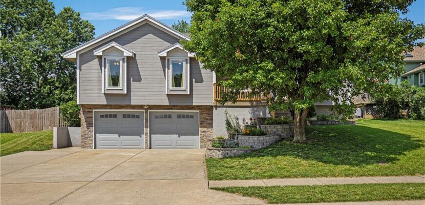 906 Pine Crest Avenue, Kearney, MO 64060