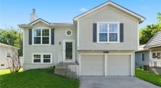 6706 S Brookside Road, Pleasant Valley, MO 64068