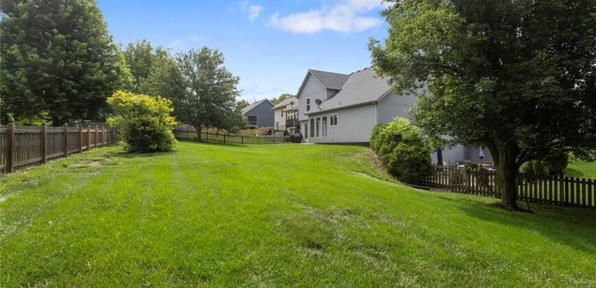 756 Herrman Court, Liberty, MO 64068