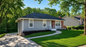 8019 N Brooklyn Avenue, Kansas City, MO 64118
