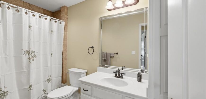6121 N Cypress Court, Kansas City, MO 64119
