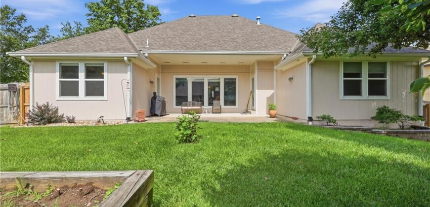 6121 N Cypress Court, Kansas City, MO 64119
