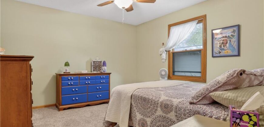 415 NE 101st Street, Kansas City, MO 64155