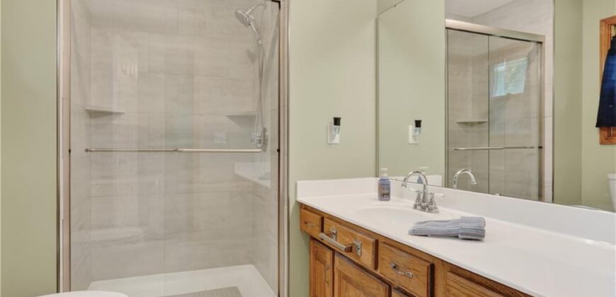 415 NE 101st Street, Kansas City, MO 64155