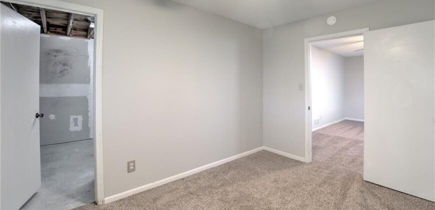 8635 N HULL Avenue, Kansas City, MO 64154