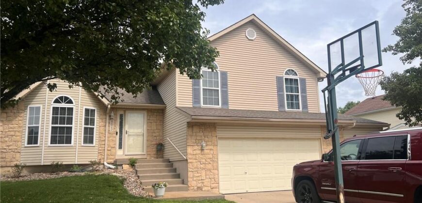 8623 N Sheldon Avenue, Kansas City, MO 64153