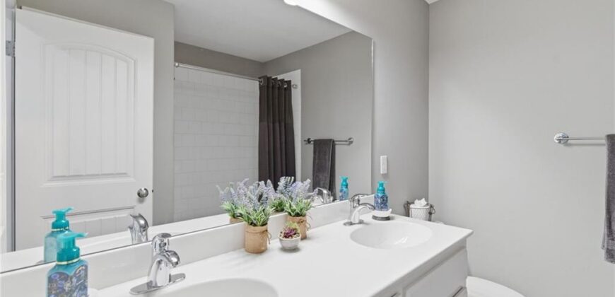 9305 NE 98th Terrace, Kansas City, MO 64157