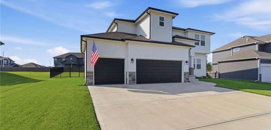 9305 NE 98th Terrace, Kansas City, MO 64157