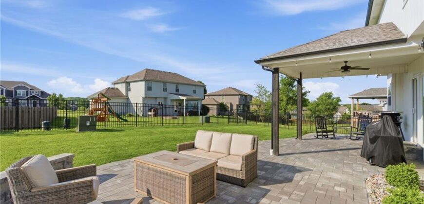 9305 NE 98th Terrace, Kansas City, MO 64157