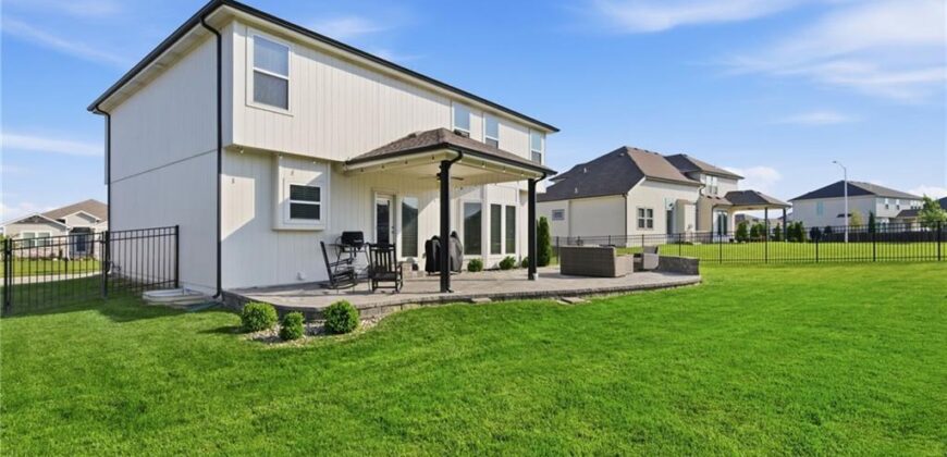 9305 NE 98th Terrace, Kansas City, MO 64157