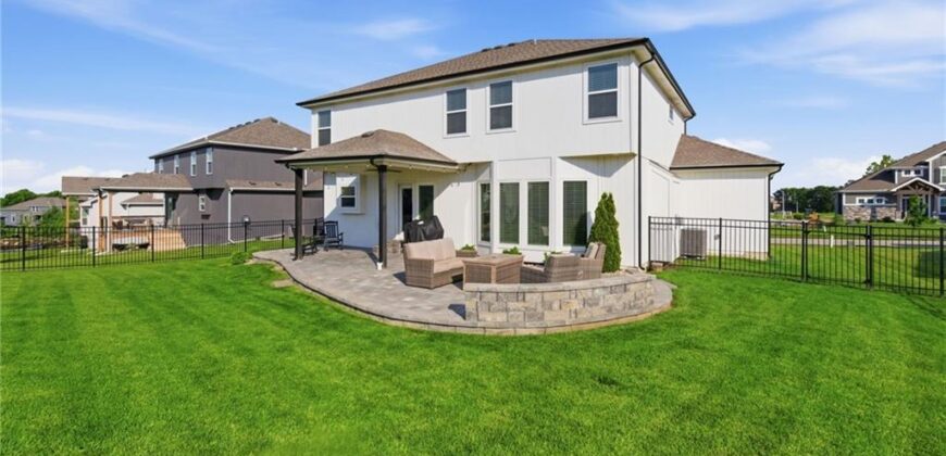 9305 NE 98th Terrace, Kansas City, MO 64157