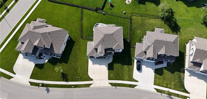 9305 NE 98th Terrace, Kansas City, MO 64157