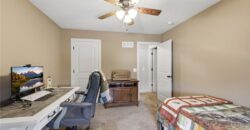 11043 N Madison Avenue, Kansas City, MO 64155