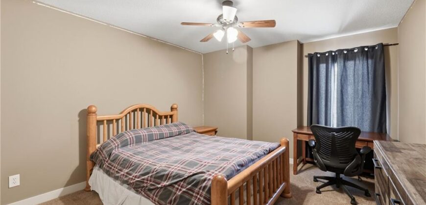 11043 N Madison Avenue, Kansas City, MO 64155
