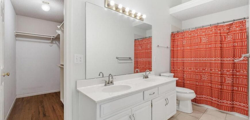 4811 NW 57th Court, Kansas City, MO 64151