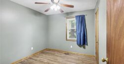 10008 NW 70th Court, Parkville, MO 64152