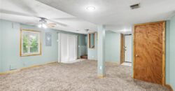 10008 NW 70th Court, Parkville, MO 64152