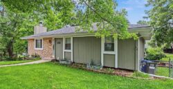 10008 NW 70th Court, Parkville, MO 64152