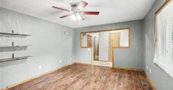10008 NW 70th Court, Parkville, MO 64152