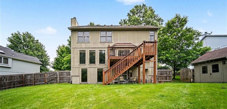 632 Taylor Drive, Liberty, MO 64068