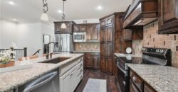 8806 N Norton Avenue, Kansas City, MO 64156