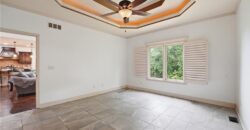 8806 N Norton Avenue, Kansas City, MO 64156