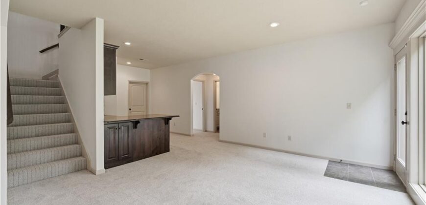 8806 N Norton Avenue, Kansas City, MO 64156