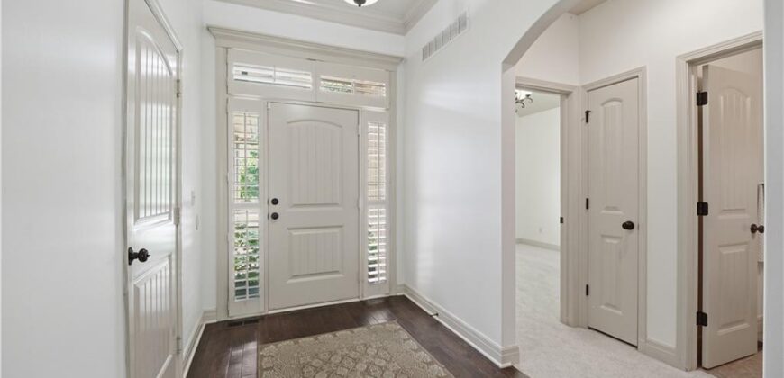 8806 N Norton Avenue, Kansas City, MO 64156