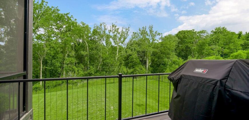 2270 Scenic View Drive, Riverside, MO 64150