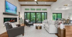 2270 Scenic View Drive, Riverside, MO 64150
