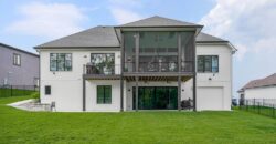 2270 Scenic View Drive, Riverside, MO 64150