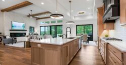 2270 Scenic View Drive, Riverside, MO 64150