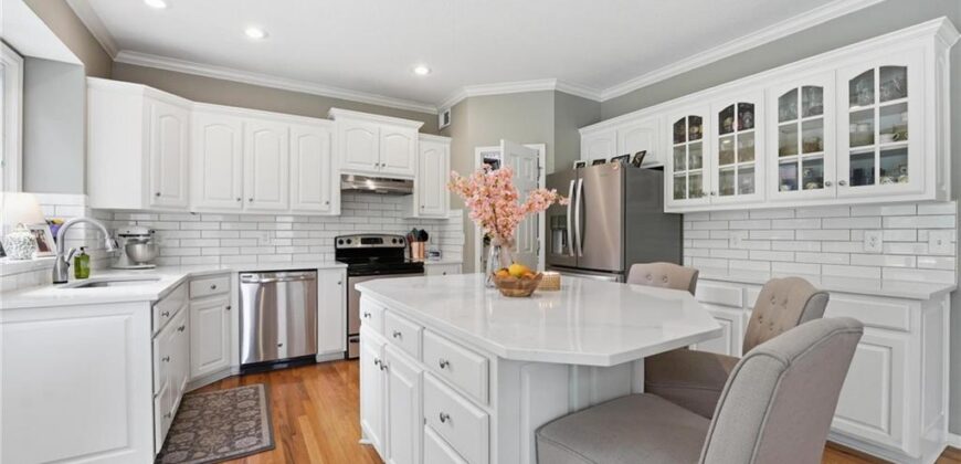 9611 N Ditzler Court, Kansas City, MO 64157