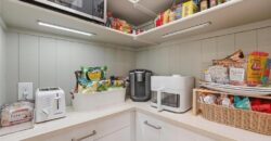 9611 N Ditzler Court, Kansas City, MO 64157