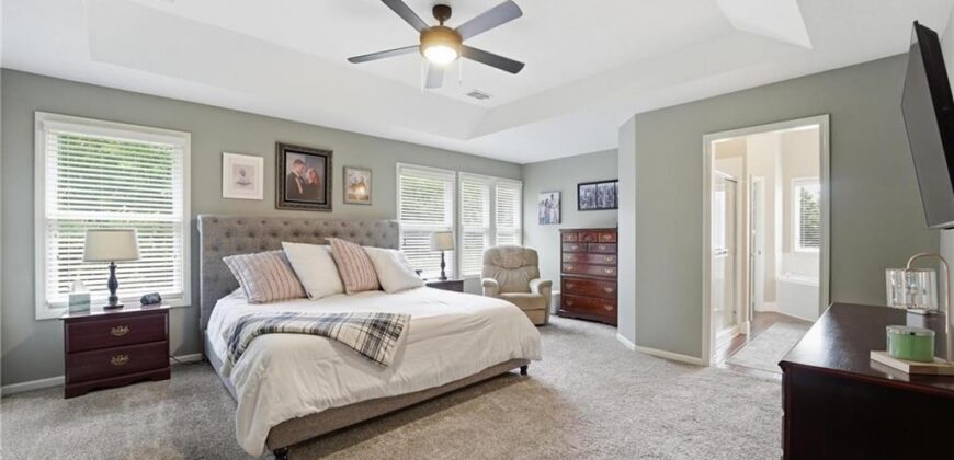 9611 N Ditzler Court, Kansas City, MO 64157