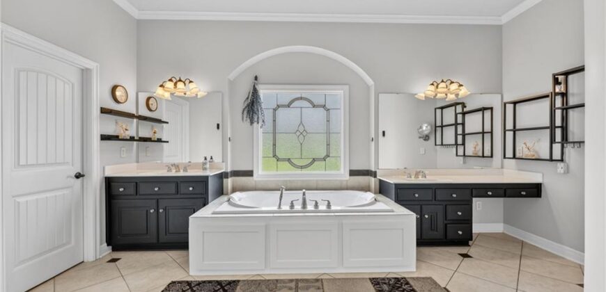 13195 NW 145th Street, Platte City, MO 64079
