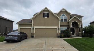 10318 N Fisk Avenue, Kansas City, MO 64154