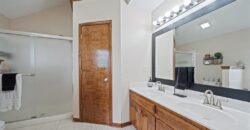 9400 N Campbell Court, Kansas City, MO 64155