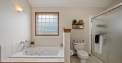 9400 N Campbell Court, Kansas City, MO 64155