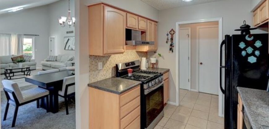 5225 NW 82nd Terrace, Kansas City, MO 64151