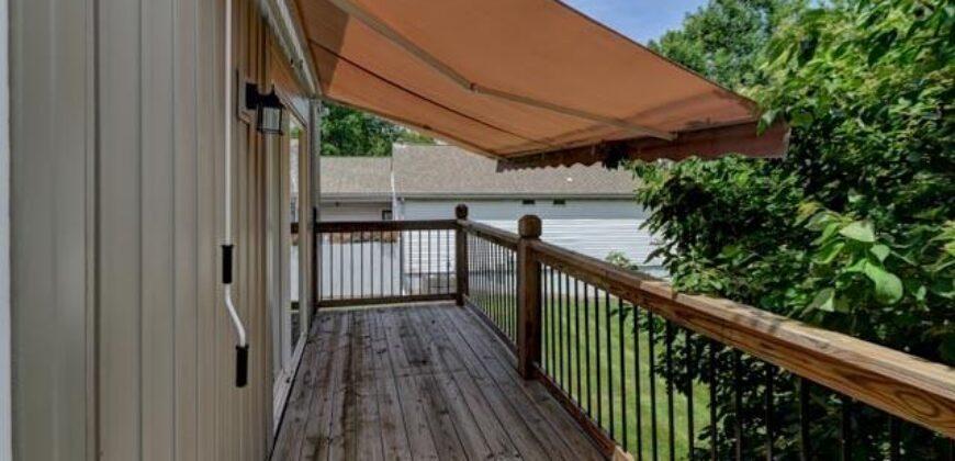 5225 NW 82nd Terrace, Kansas City, MO 64151