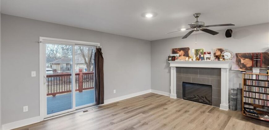 2312 NE 72ND Street, Kansas City, MO 64118