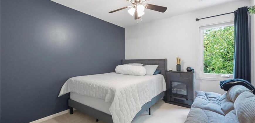14345 NW 65th Place, Parkville, MO 64152