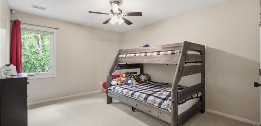 14345 NW 65th Place, Parkville, MO 64152